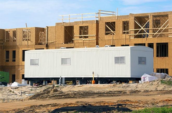 construction office rentals with signage for leasing information in San Leandro